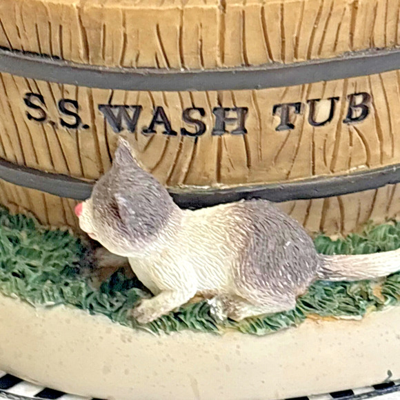 Zingle Berry Figurine Pavilion Gift Wash Tub Baths Are The Best - Picture 3 of 7